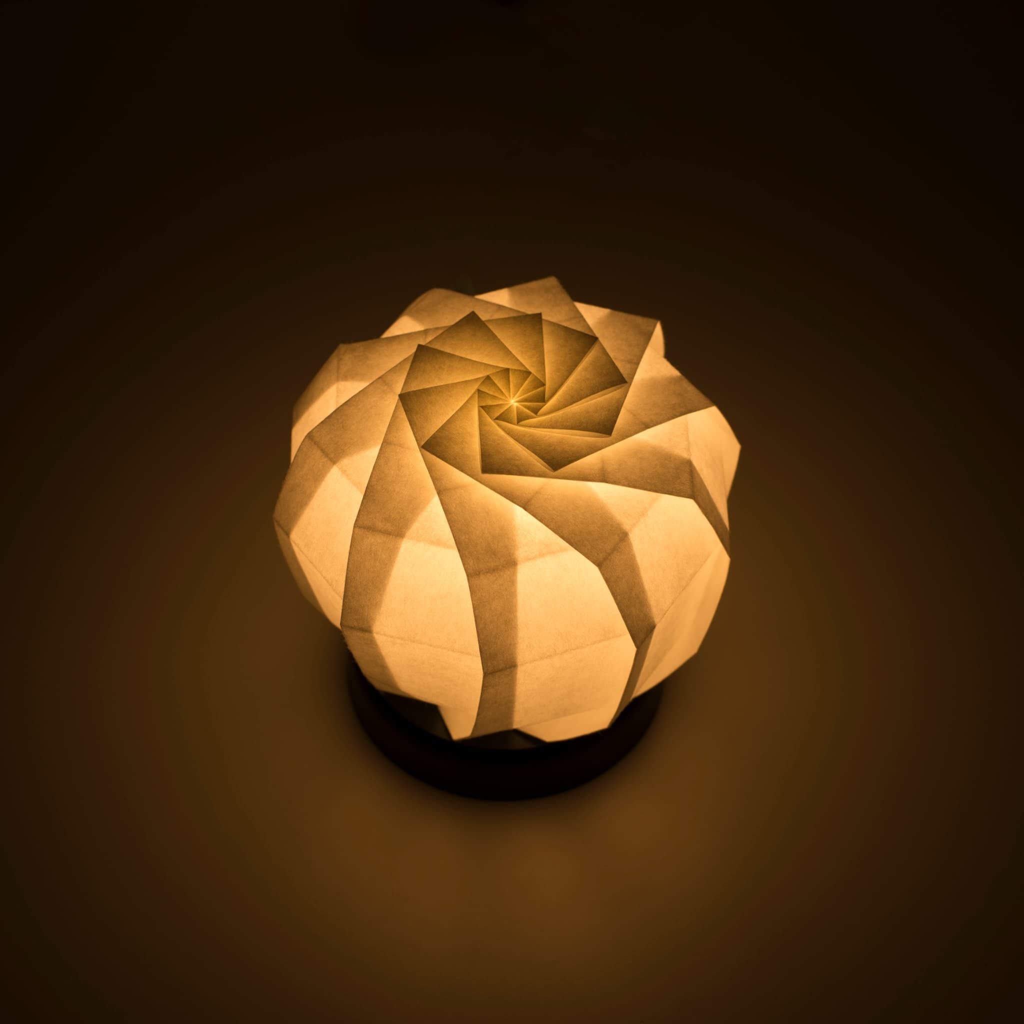 Folded paper LED desk lamp