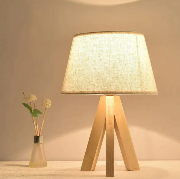 LumiTripod Wooden Lamp