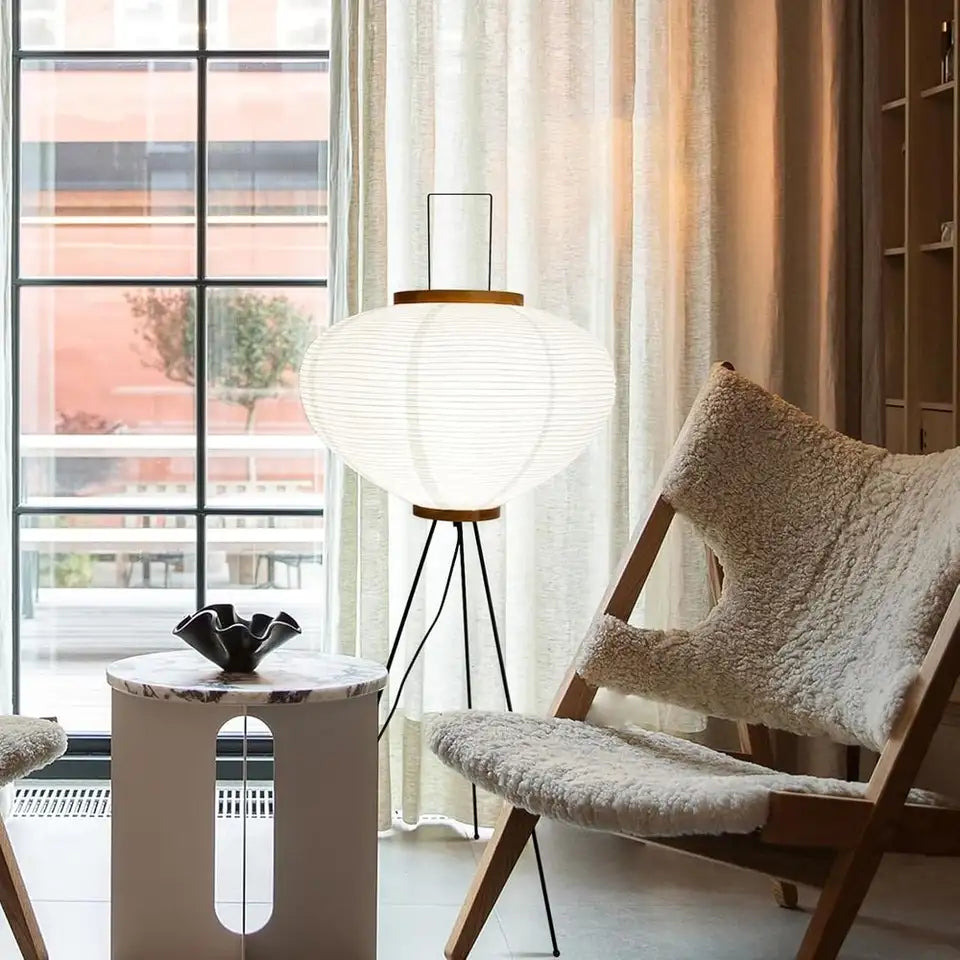 Noguchi Akari paper lantern table lamp